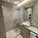 Comfort Center Apartment Tirana