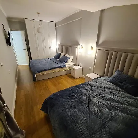 Comfort Center Apartment