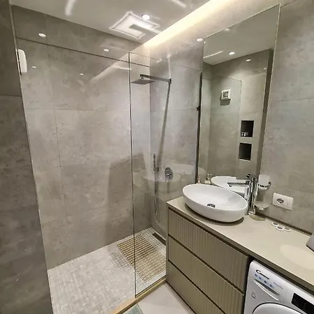 Comfort Center Apartamento Tirana